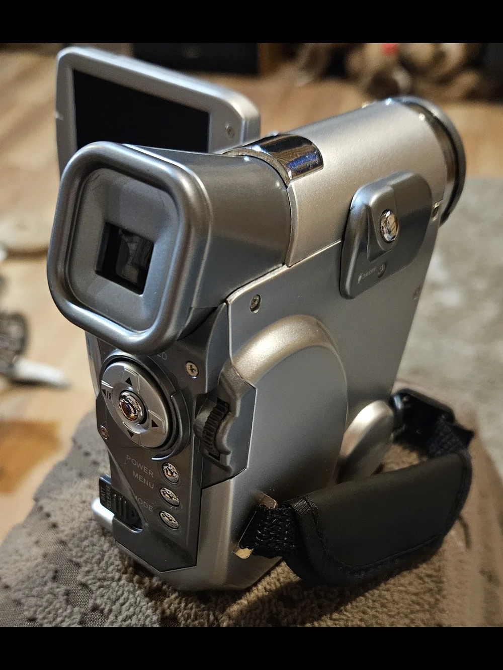 DVX-801 Silver Digital Camcorder
